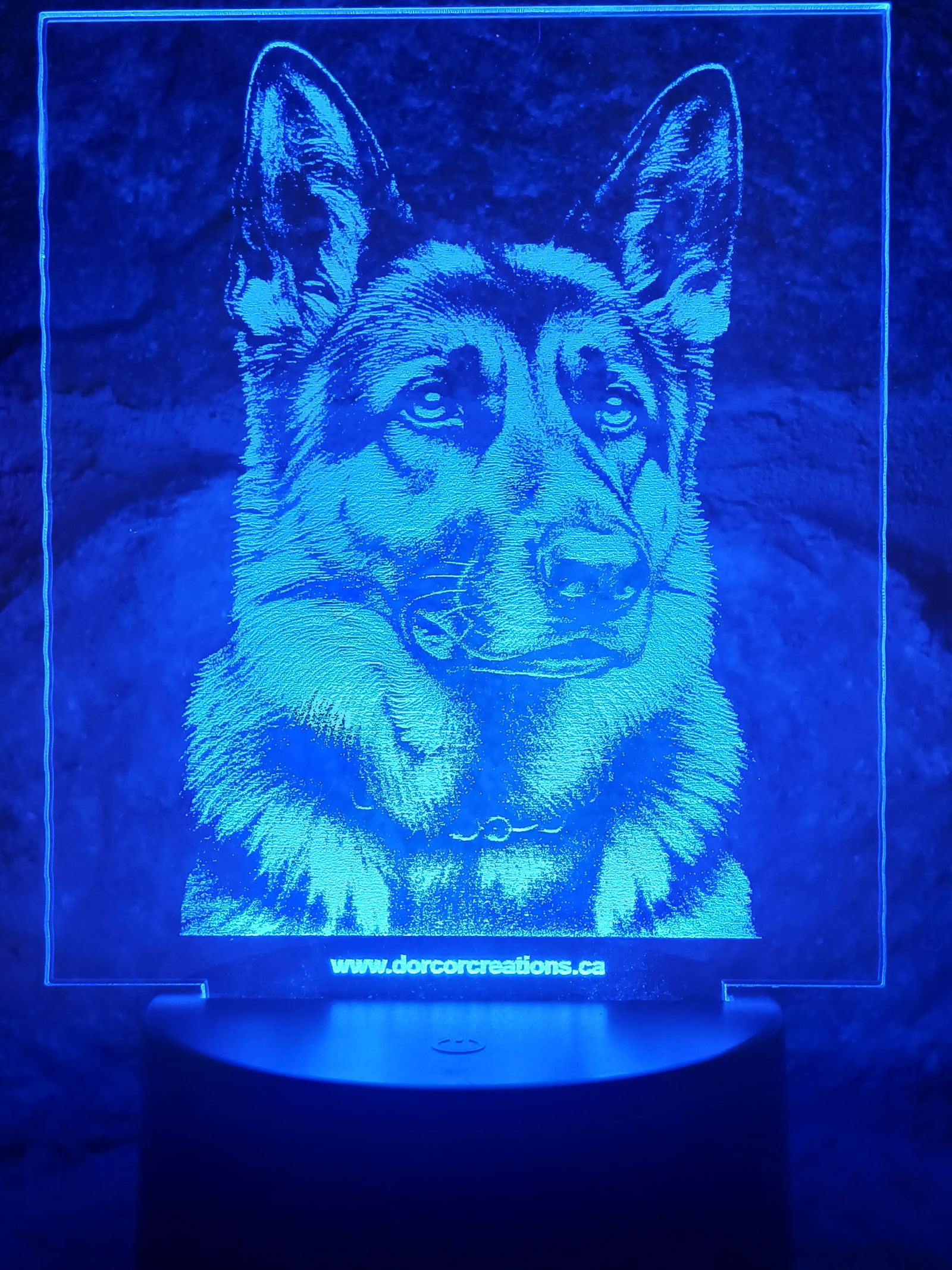 Visit page /acrylic-led-lights-german-shepherd
