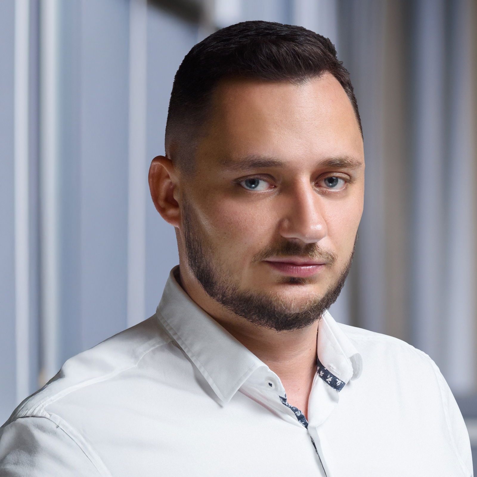 Odwiedź naszą stronę internetową